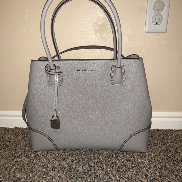 Purse - Picture 3 of 5